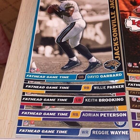 NFL Fathead cards 2008 inaugural edition - Picture 2 of 10